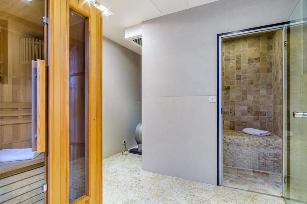 Villa Jaliel 250 M2 - 12 Pers. Plein Coeur De Cannes Extérieur photo