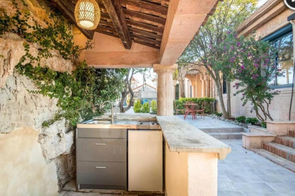 Villa Jaliel 250 M2 - 12 Pers. Plein Coeur De Cannes Extérieur photo